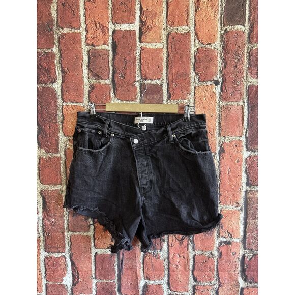 Abercrombie & Fitch SIZE 31/12 Curve Love The Dad Short High Rise in black - Picture 1 of 3